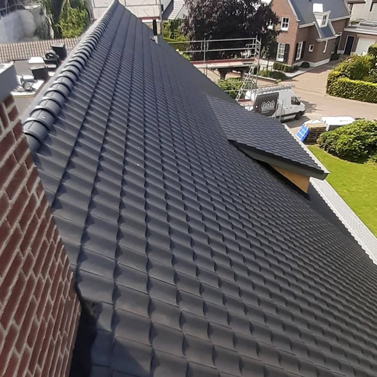 Hellende daken en dakpannen